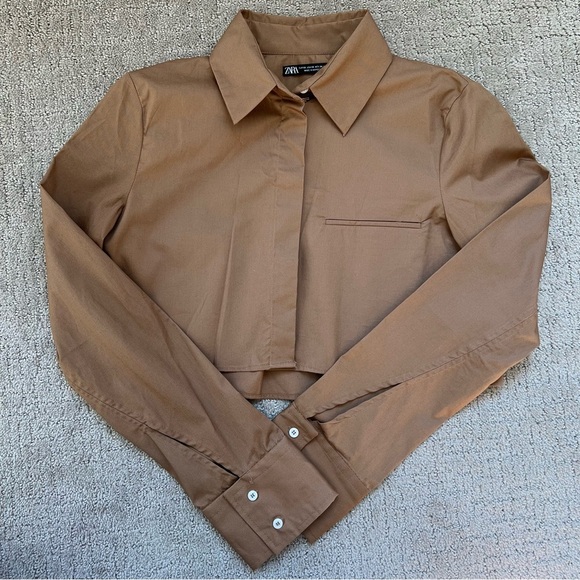 Zara Tops - NWOT Zara Tan Cropped Long Sleeve Button Up
